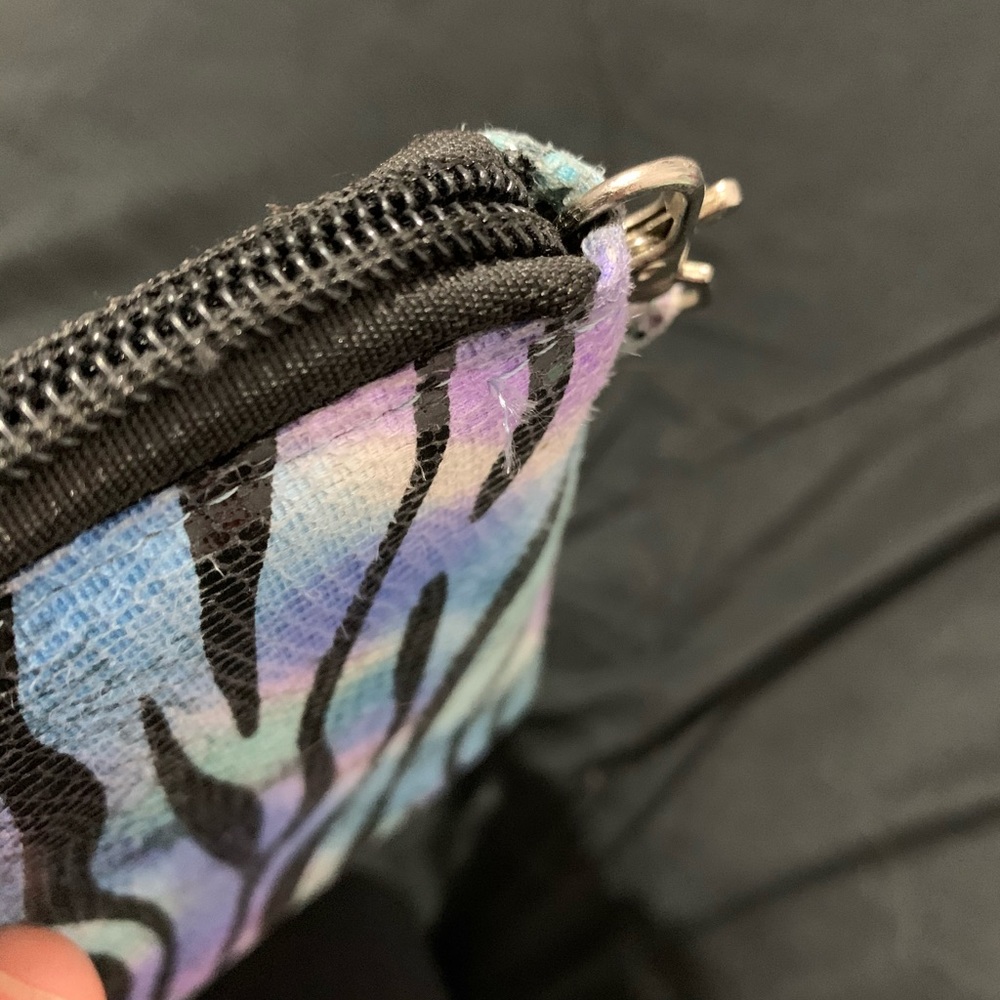Colorful Wallet with Wristlet strap - Picture 4 of 6